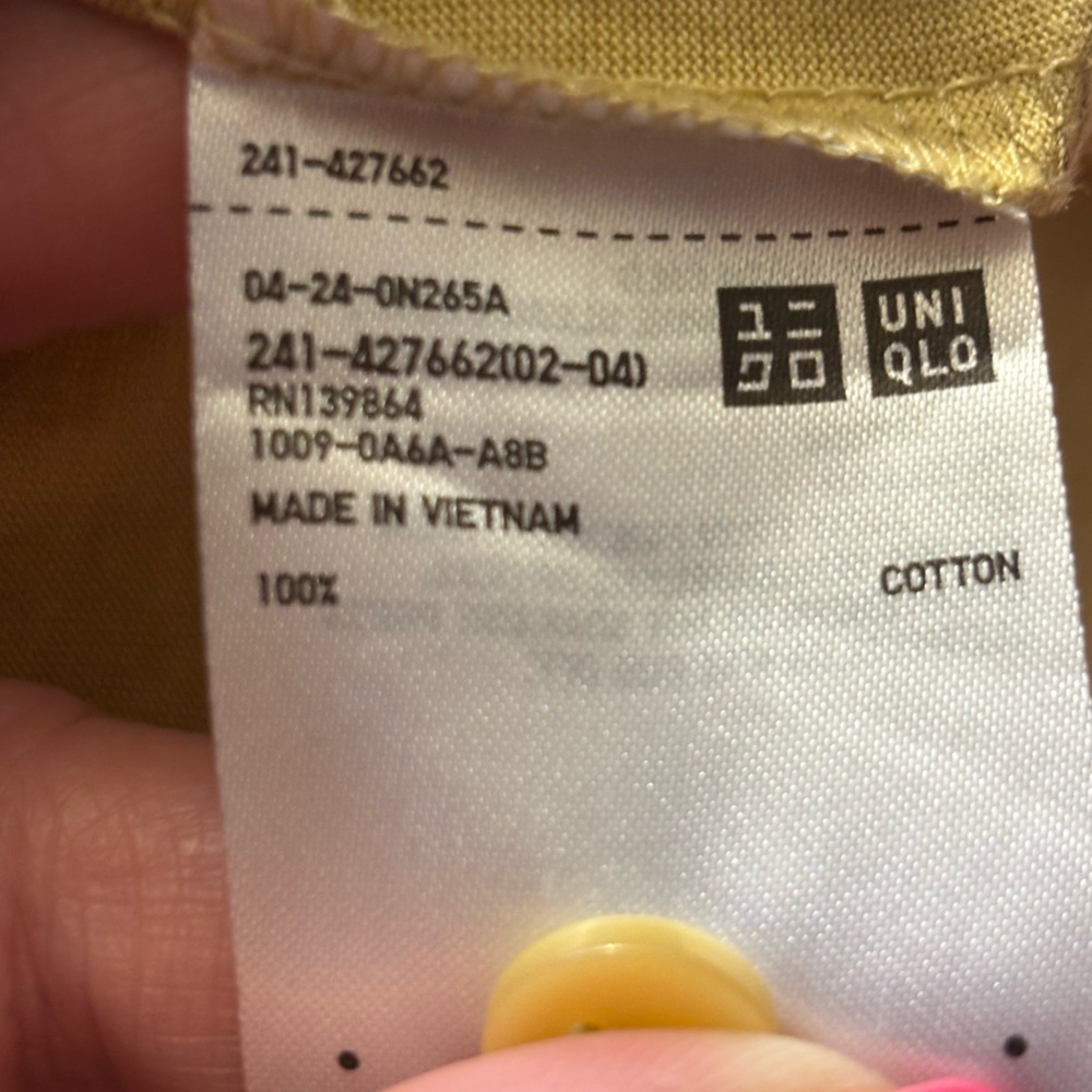 Uniqlo Women's Yellow Sleeveless Smocked Blouse Cotton Size XS - Picture 6 of 6